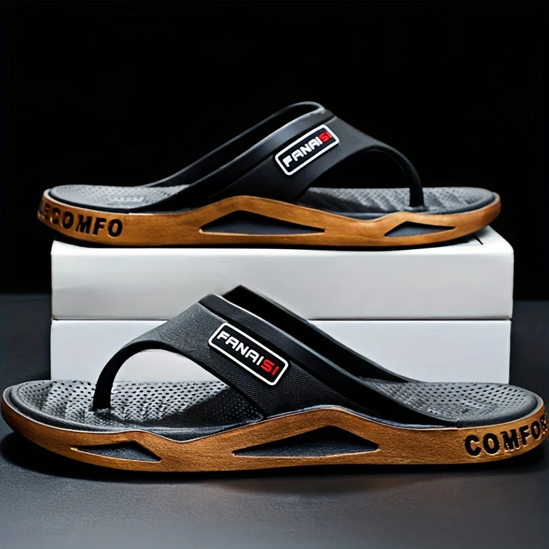 Une paire de tongs pour hommes – Image 6