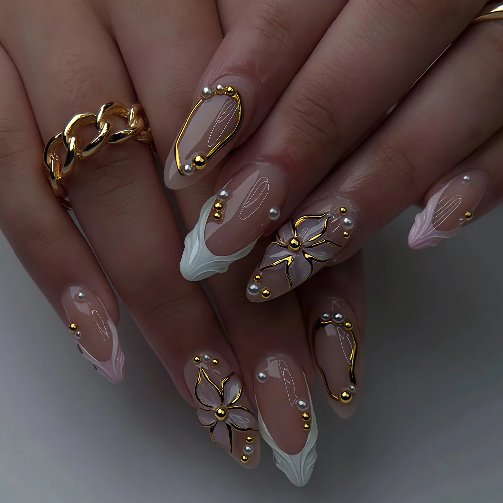 24 ongles pressés en forme d'amande pour femmes