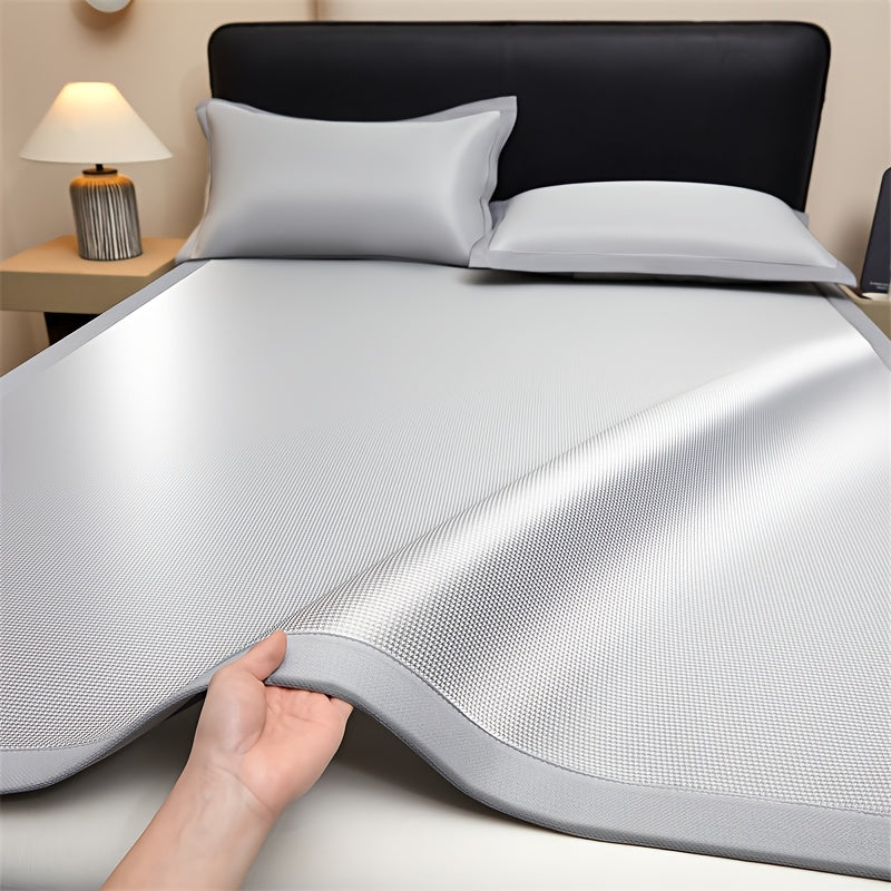 Tapis rafraîchissant + 2 taie d'oreiller, effet fraîcheur estivale, doux et respirant pour résister à la chaleur intense, idéal pour les chambres, pliable pour un rangement facile. – Image 3