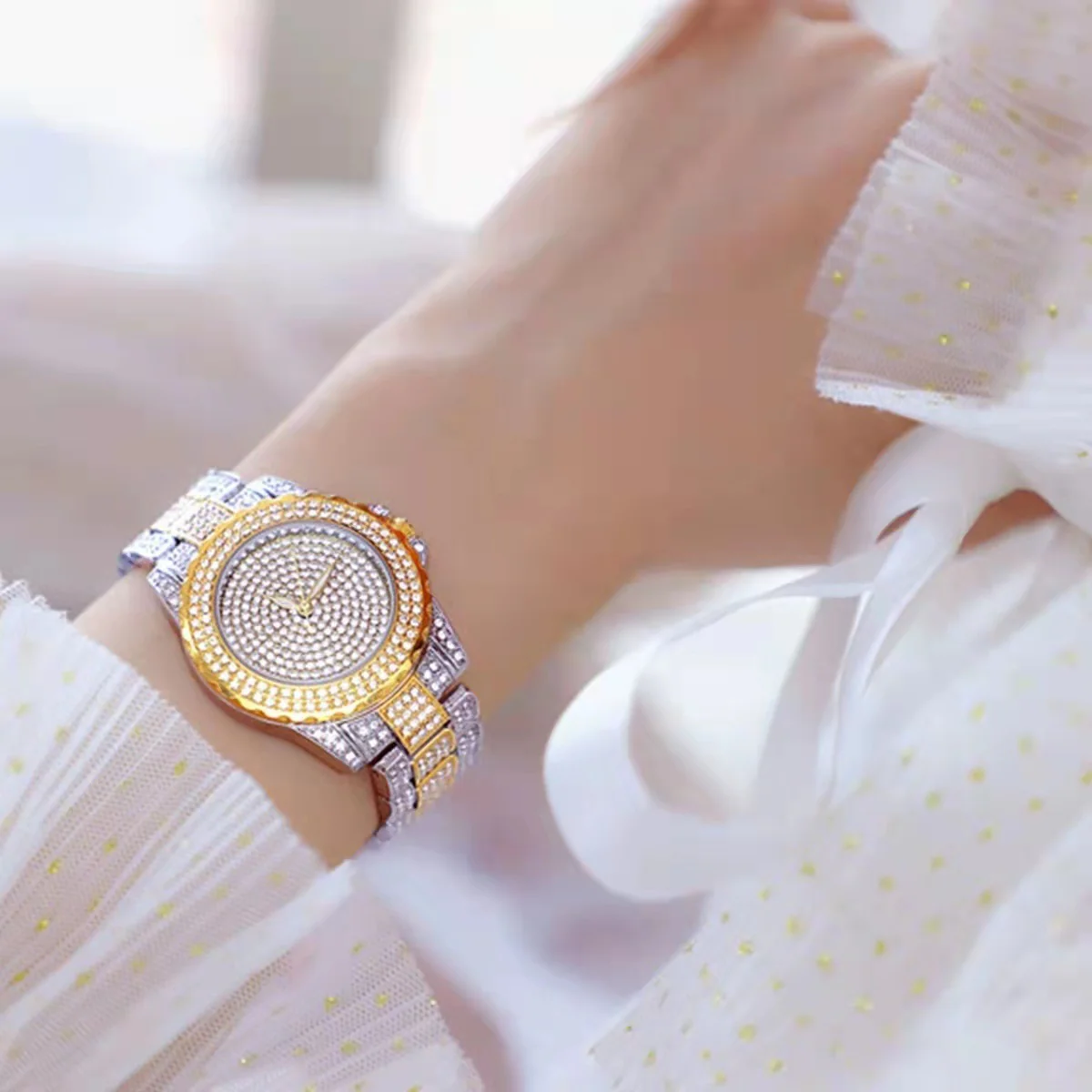 Montre Élégance et Précision, femme – Image 2