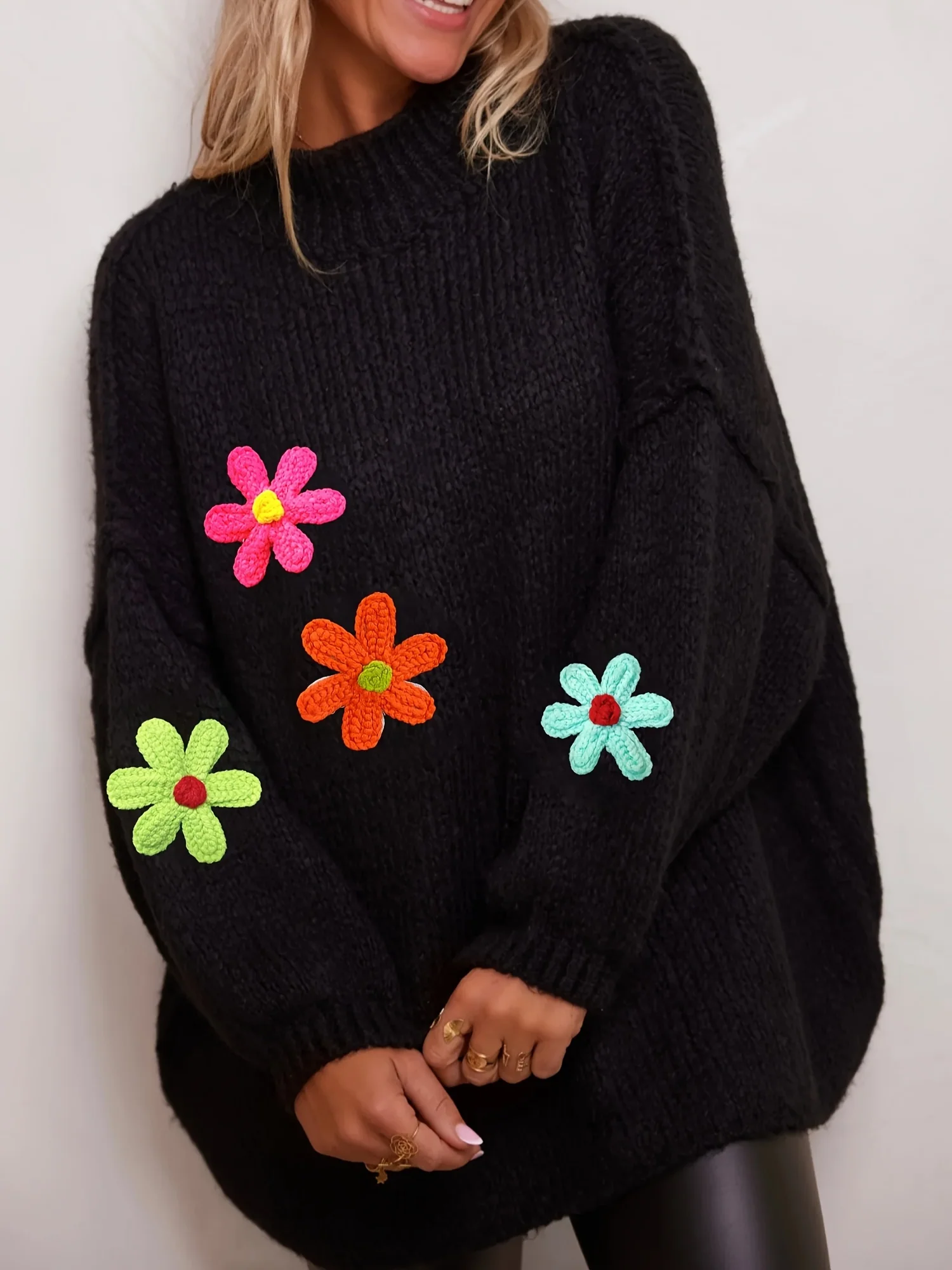 Pull en tricot à appliqués floraux grande taille – Image 6