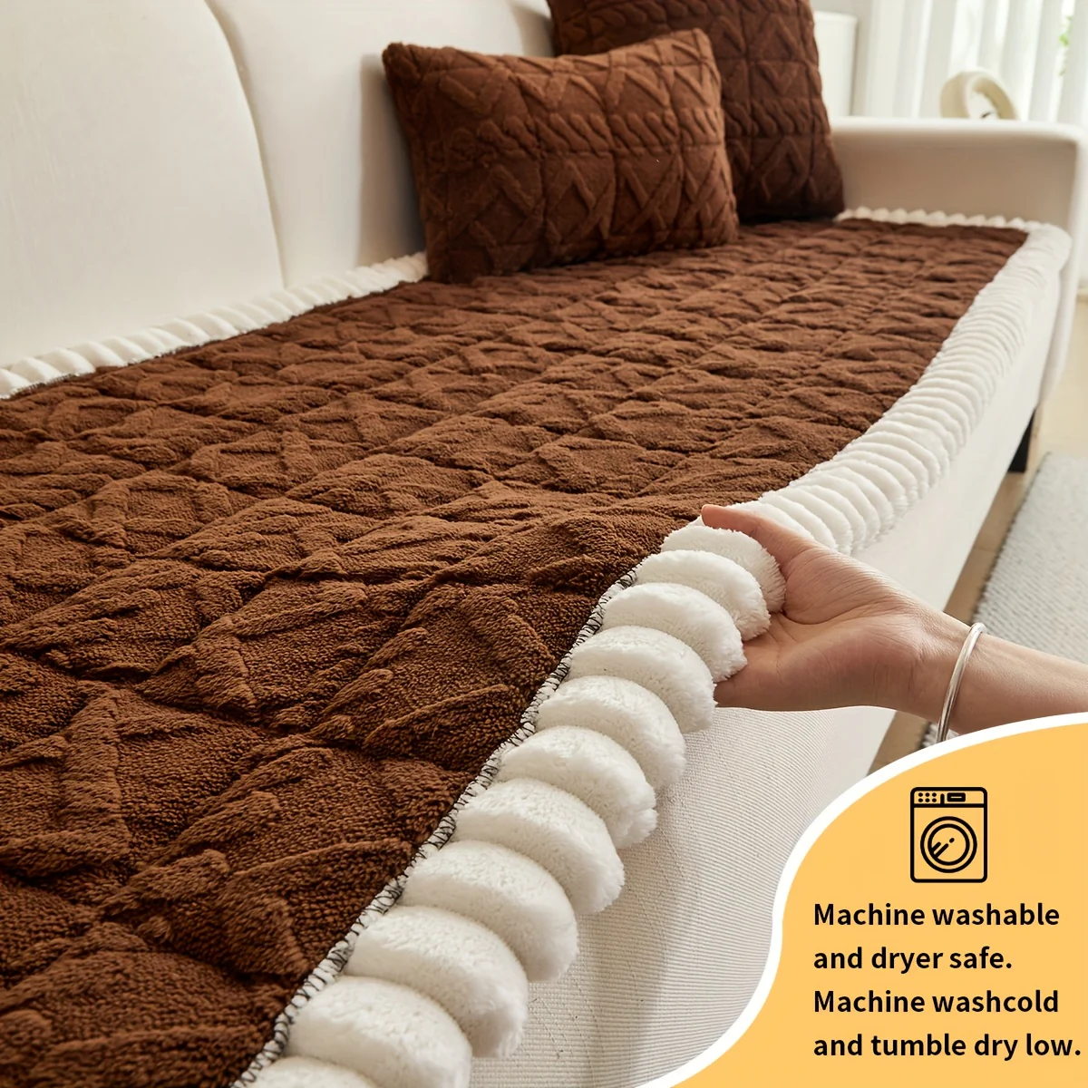 Coussin de canapé matelassé doux (1 pièce), housse de canapé épaisse en polyester pour plus de chaleur en automne et en hiver, décoration intérieure adaptée aux canapés 2, 3 ou 4 places. – Image 3