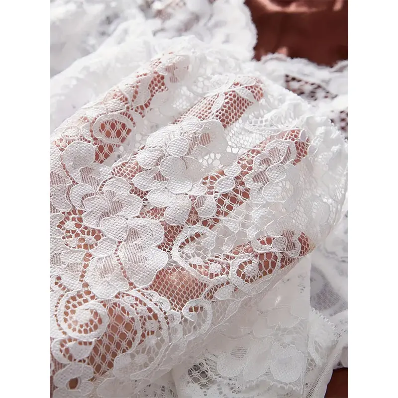 Un ensemble de chemise de nuit – Image 6