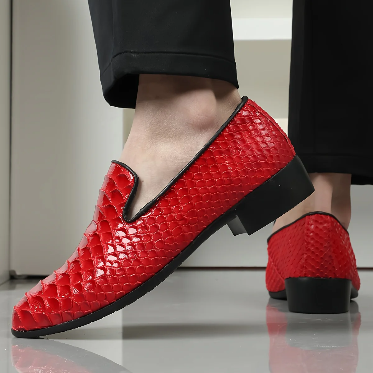 Chaussures décontractées pour hommes aux couleurs vives – Image 9