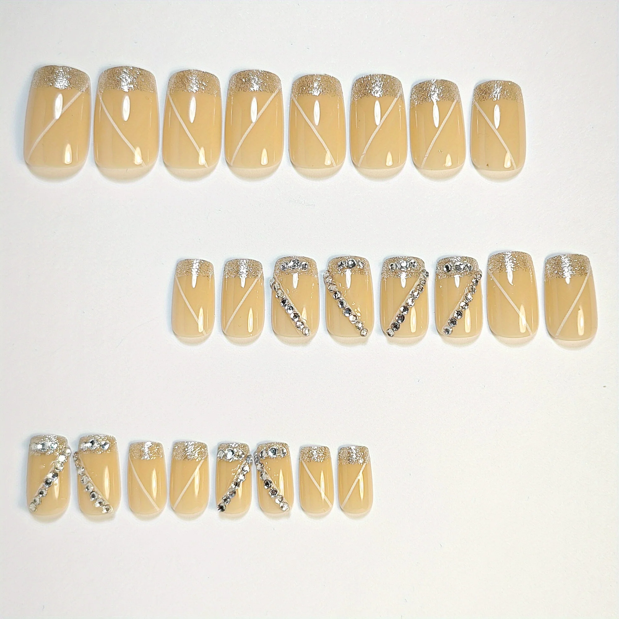 24 faux ongles carrés nude – Image 7