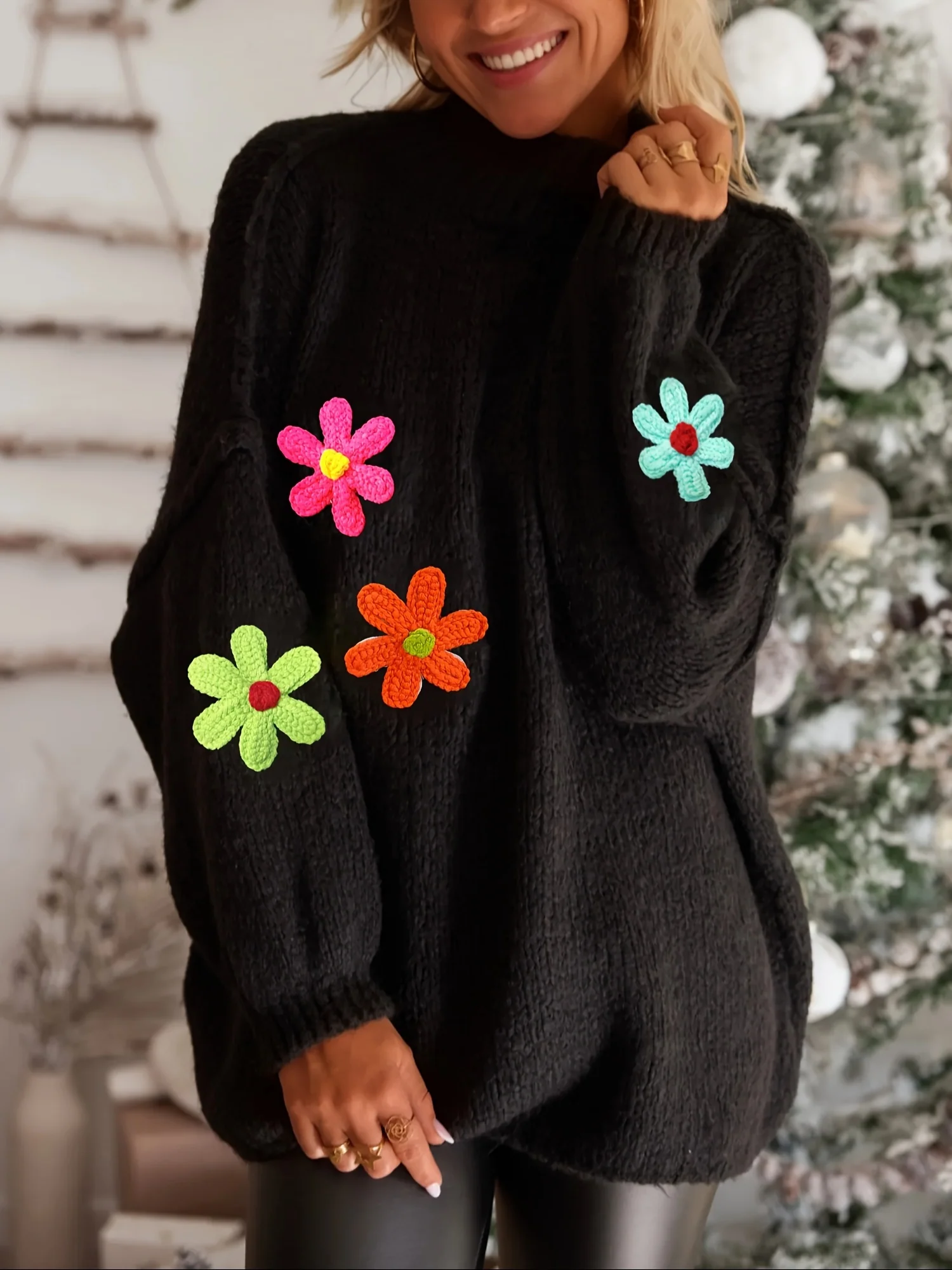 Pull en tricot à appliqués floraux grande taille – Image 2